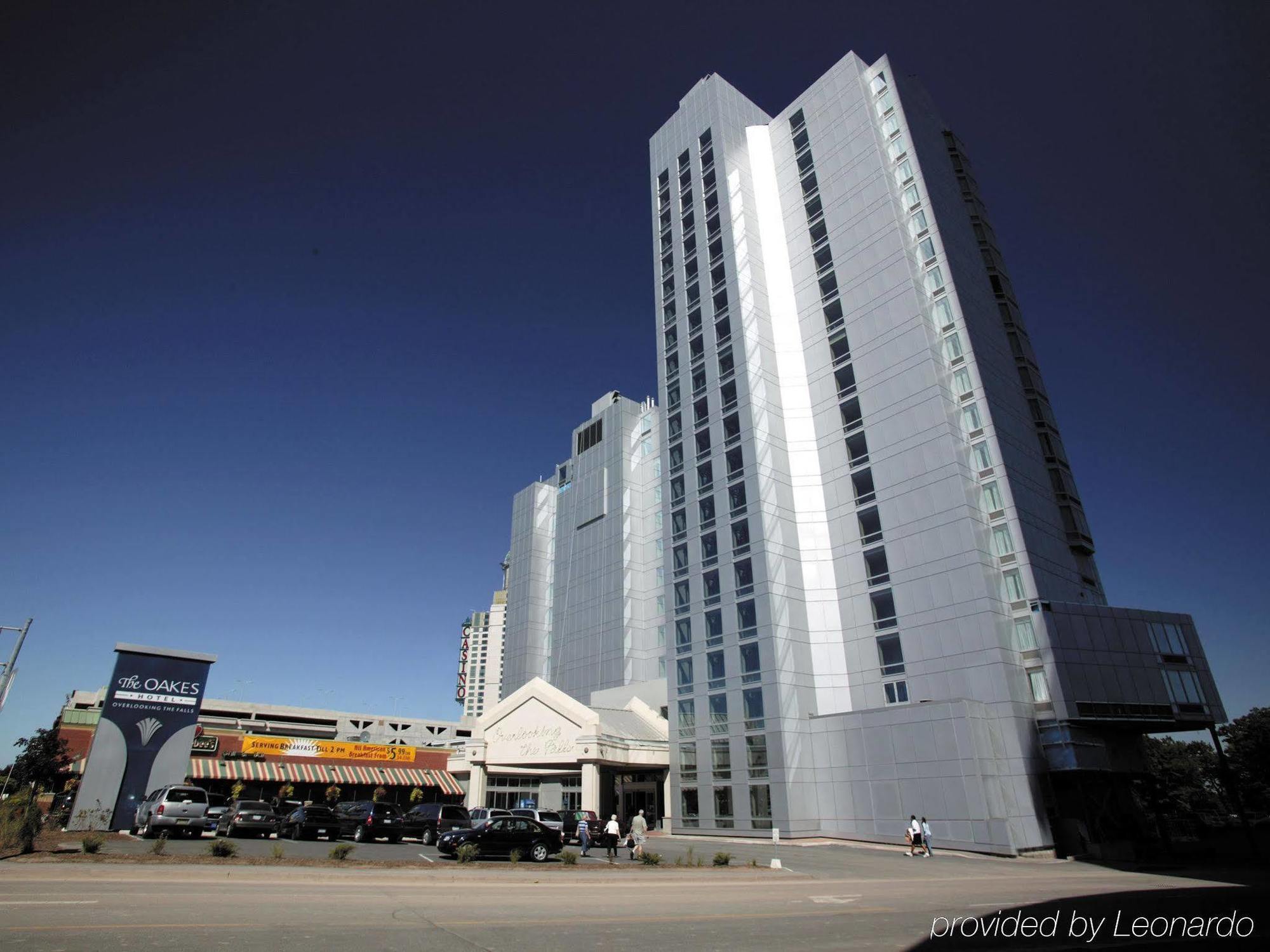 The Oakes Hotel Overlooking The Falls Niagara Falls Zewnętrze zdjęcie